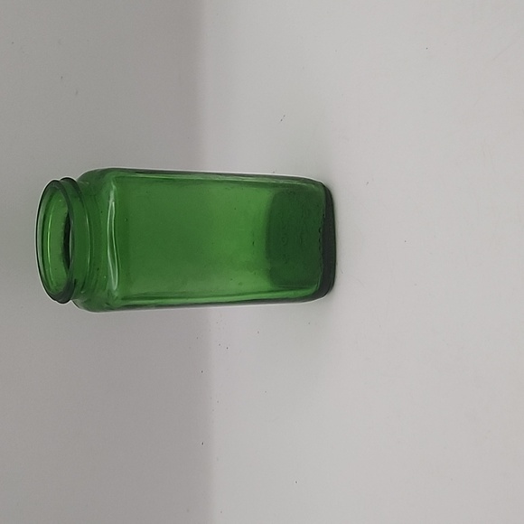 Vintage Owen's Illinois Duraglass Green Glass Jar 6 oz - Picture 3 of 9